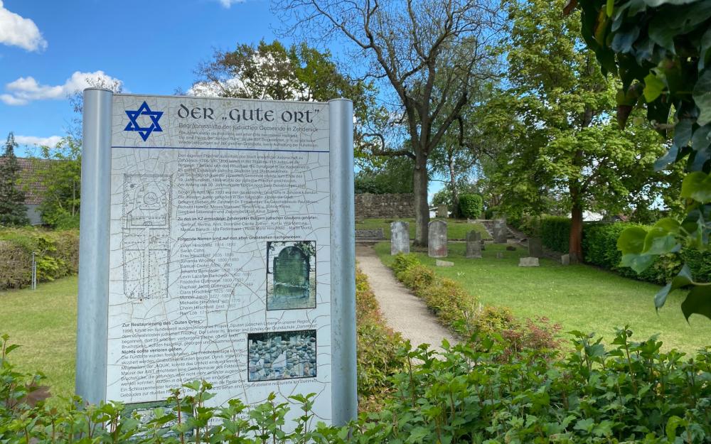 The "Good Place" burial site of the Jewish community of Zehdenick, Photo: Tourist-Info Zehdenick, Licence: Tourist-Info Zehdenick