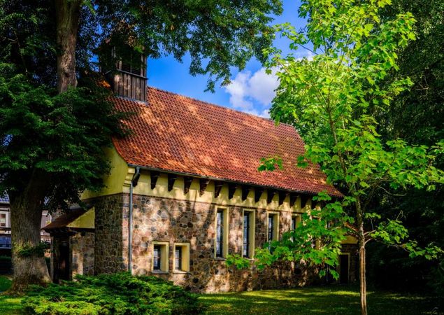 Church exterior view, photo: A. Wirsig, license: Regio-Nord