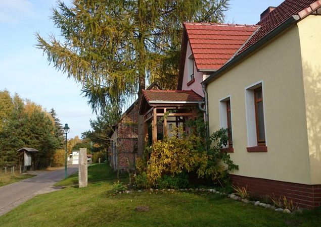 Vacation home-Forest house-exterior view, photo: Rolf Birnstein, license: Rolf Birnstein