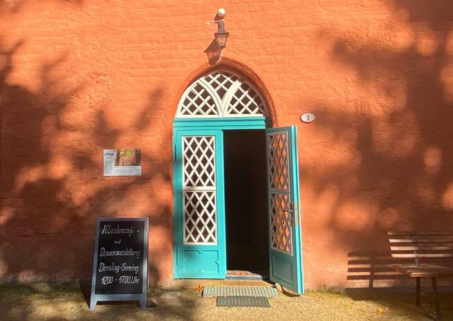 Entrance monastery museum, photo: Elisabeth Kluge, license: Tourist-Information Zehdenick Entrance monastery museum, photo: Elisabeth Kluge, license: Tourist-Information Zehdenick