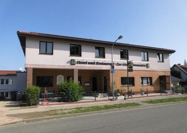 Außenansicht vorn - Hotel zur alten Bornmühle, Foto: Andreas Schiller