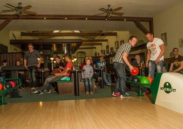 Bowling in der Herberge "Am Dock" Bowling in der Herberge "Am Dock"