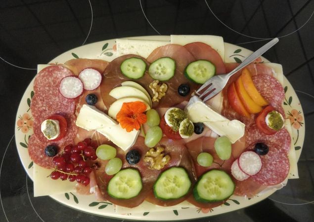 Fleischlastige Frühstücksvariante, Foto: Elke Schmälzle Fleischlastige Frühstücksvariante, Foto: Elke Schmälzle