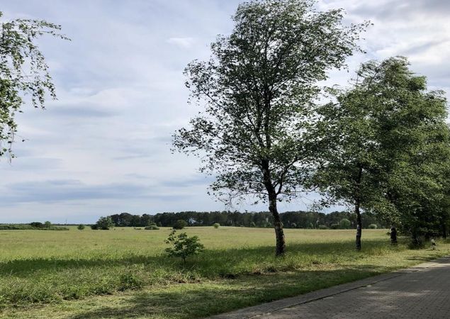 Unterwegs bei Burow, Foto: Itta Olaj, Lizenz: TV Ruppiner Seenland Unterwegs bei Burow, Foto: Itta Olaj, Lizenz: TV Ruppiner Seenland