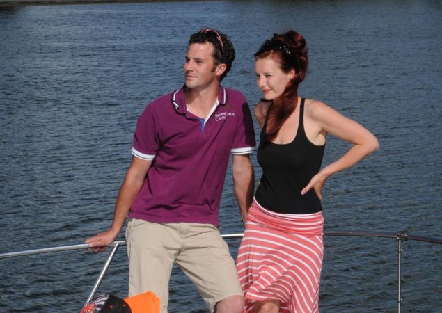 Familie an Bord, Foto: Revier Charter Familie an Bord, Foto: Revier Charter
