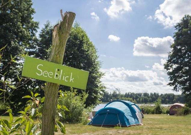 Campingplatz Am Großen Wentowsee, Wiese zum Zelten, Foto: Susanne Wernicke, Foto und Desing Zehdenick, Lizenz: Christiane Erdmann
