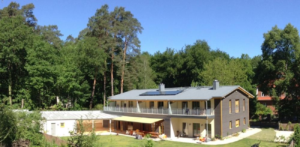 Yogahaus am Stechlinsee - Außenansicht, Foto: Angela Holtschmidt, Lizenz: Angela Holtschmidt Yogahaus am Stechlinsee - Außenansicht, Foto: Angela Holtschmidt, Lizenz: Angela Holtschmidt