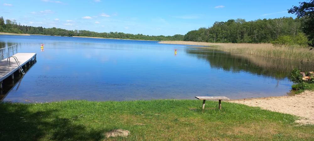 Bathing area at Moderfitzsee in Himmelpfort, Photo: Rhea Knaak, Licence: REGiO-Nord Bathing area at Moderfitzsee in Himmelpfort, Photo: Rhea Knaak, Licence: REGiO-Nord